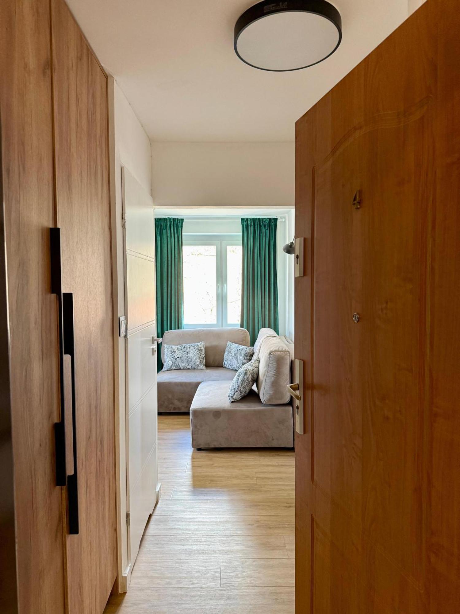 Apartamenty Izerskie Gorska 8 - Blisko Park I Dom Zdrojowy Oraz Wyjscie Na Sky Walk Свєрадув-Здруй Екстер'єр фото