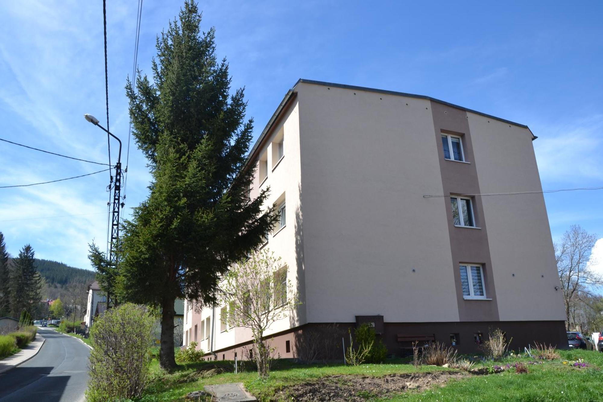Apartamenty Izerskie Gorska 8 - Blisko Park I Dom Zdrojowy Oraz Wyjscie Na Sky Walk Свєрадув-Здруй Екстер'єр фото